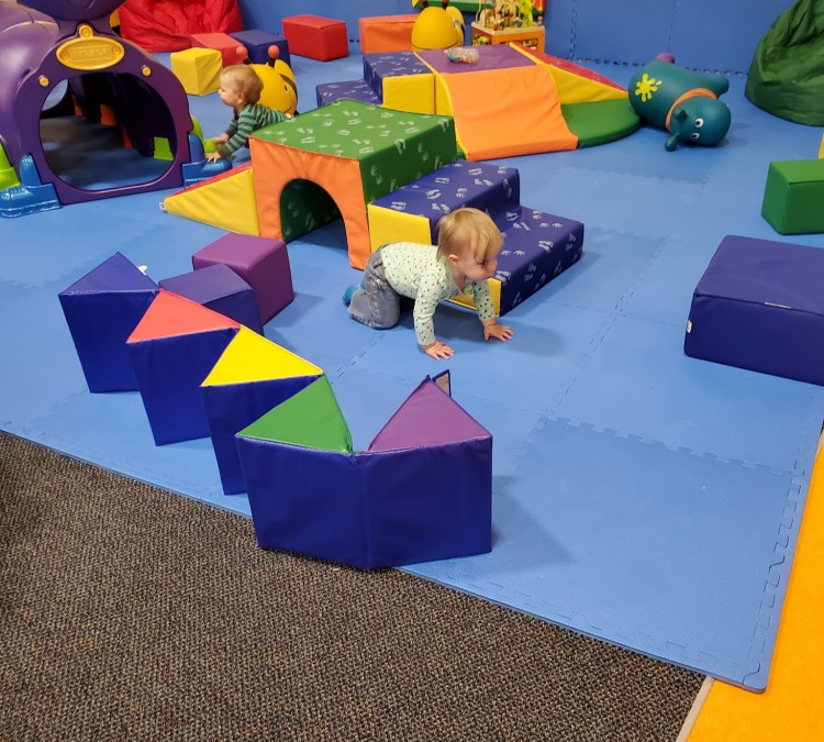 BIG WAVE Bounce Park -Kids Birthday Party and Play Date Place (Barrington,&nbspIL)